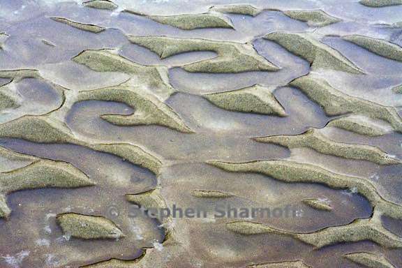 sand and rusty water 3735 4 graphic